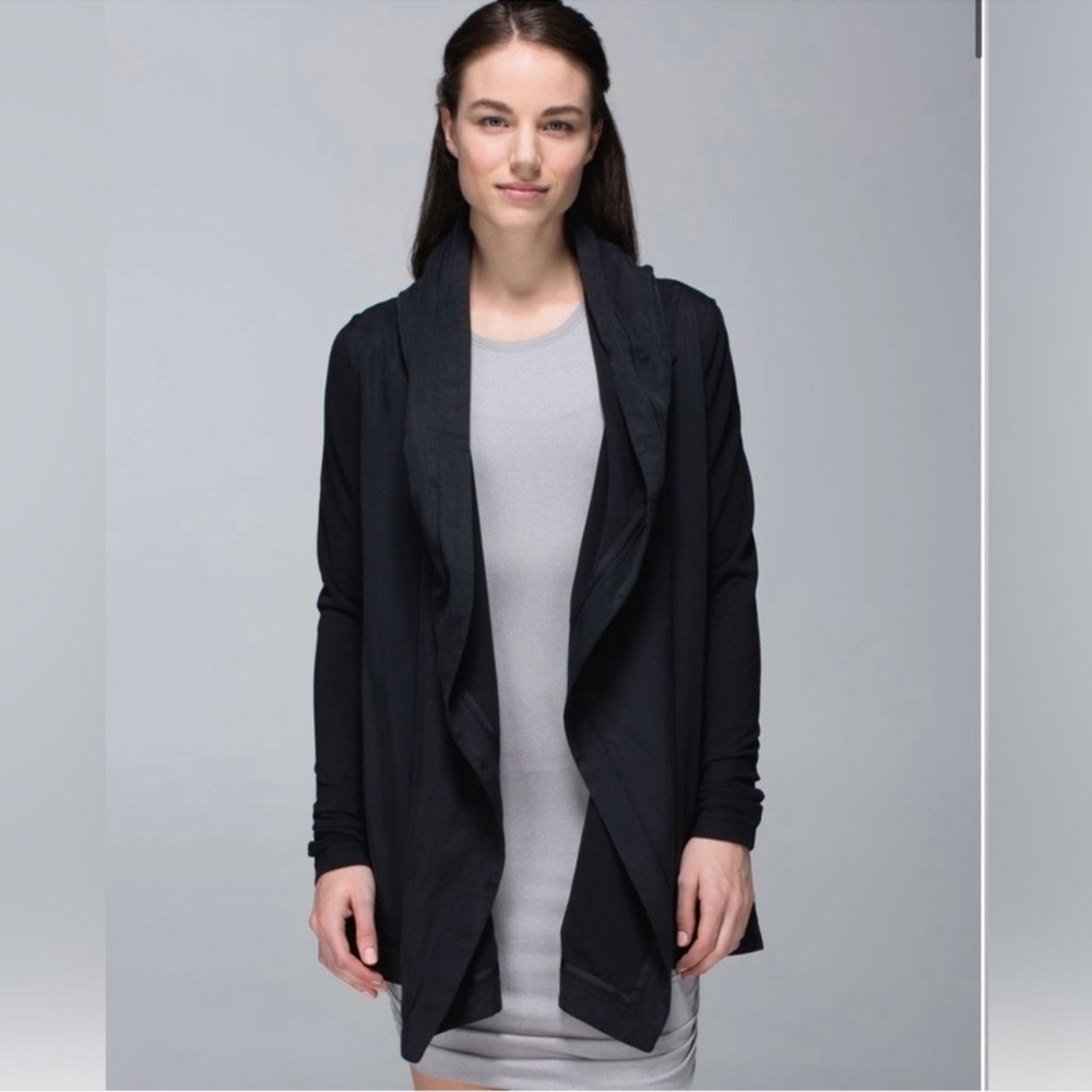 Lululemon Blissed Out Wrap!